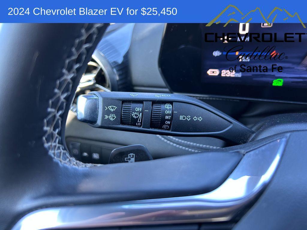 used 2024 Chevrolet Blazer EV car, priced at $25,450