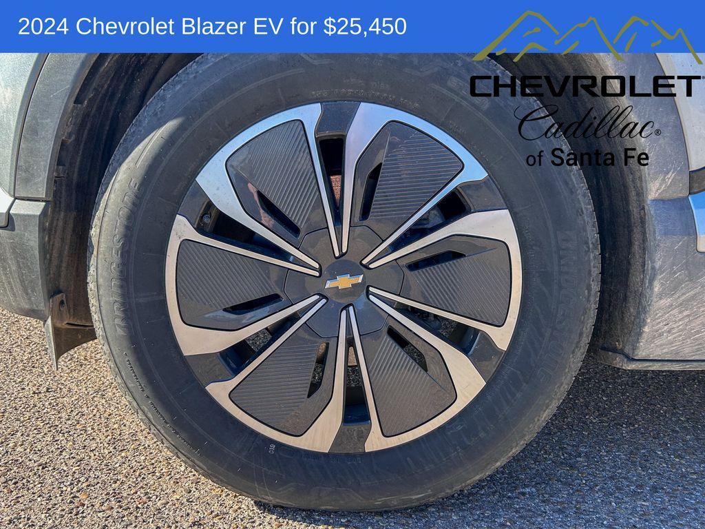 used 2024 Chevrolet Blazer EV car, priced at $25,450