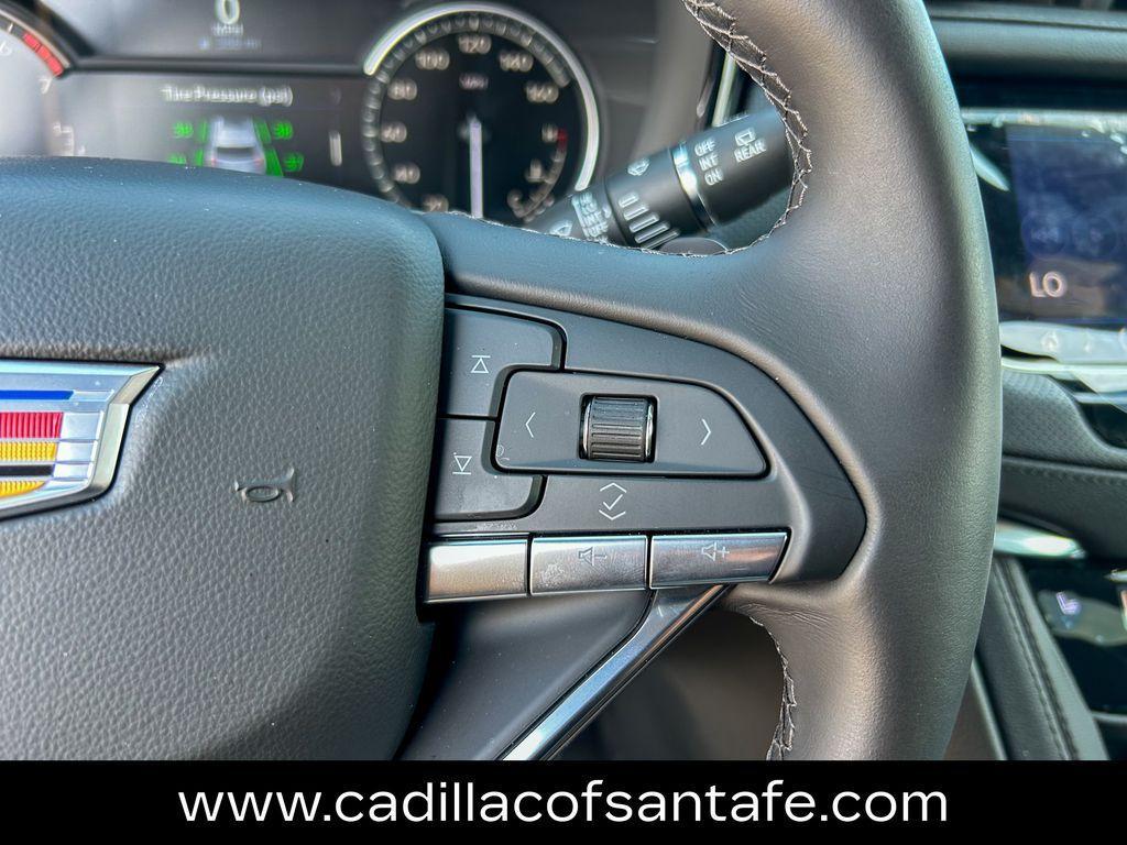 new 2025 Cadillac XT6 car, priced at $49,807