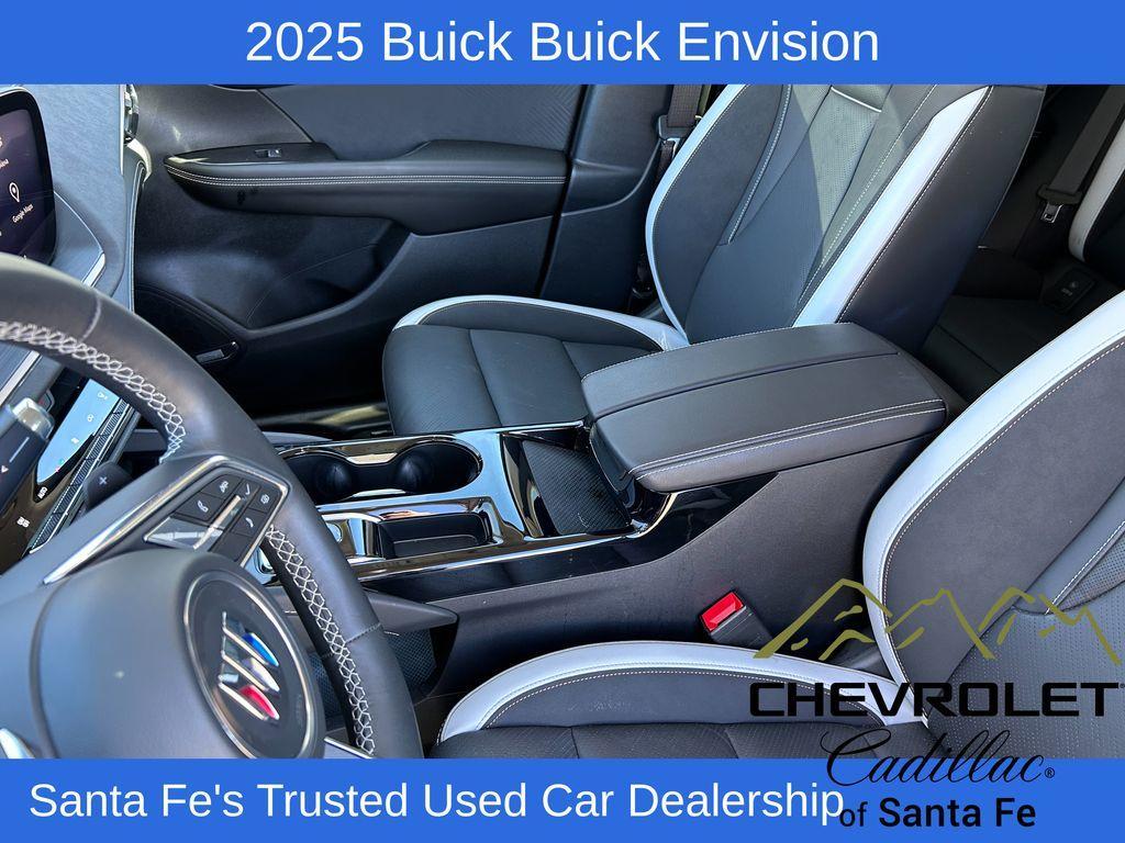 used 2025 Buick Envision car, priced at $31,988