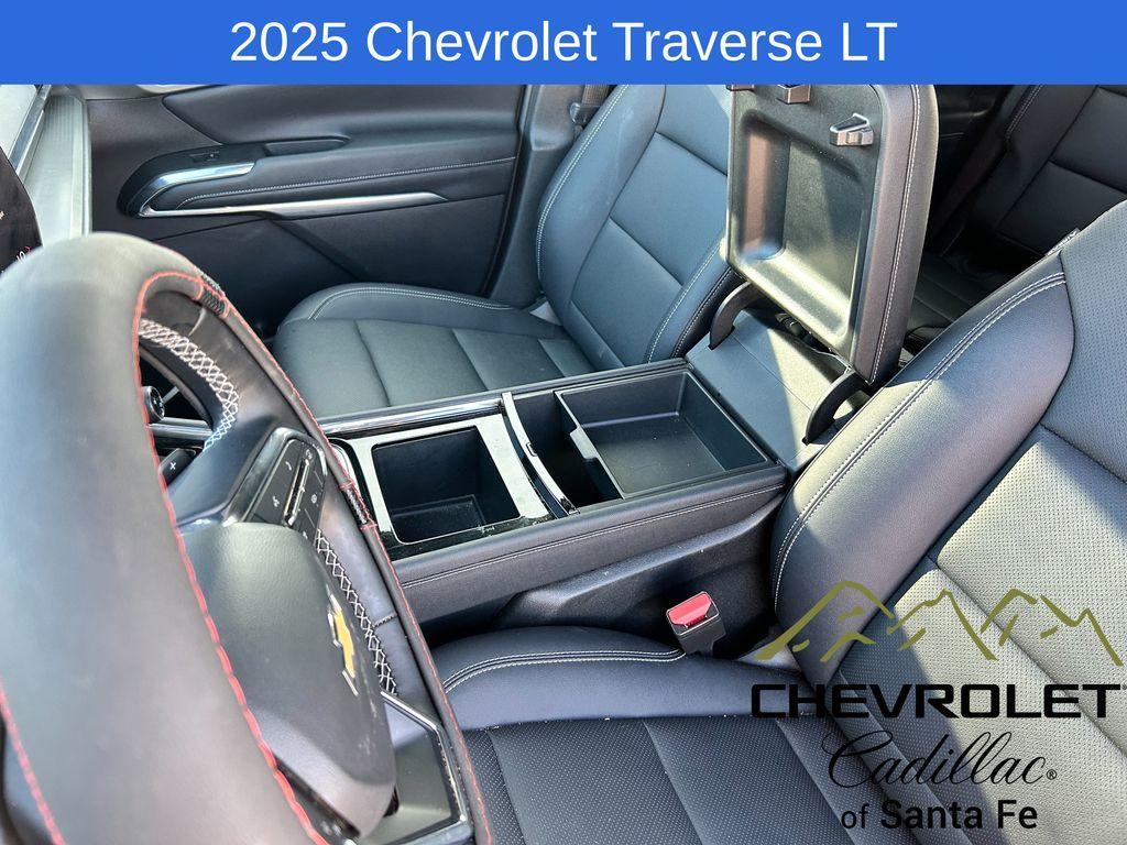 used 2025 Chevrolet Traverse car, priced at $38,988