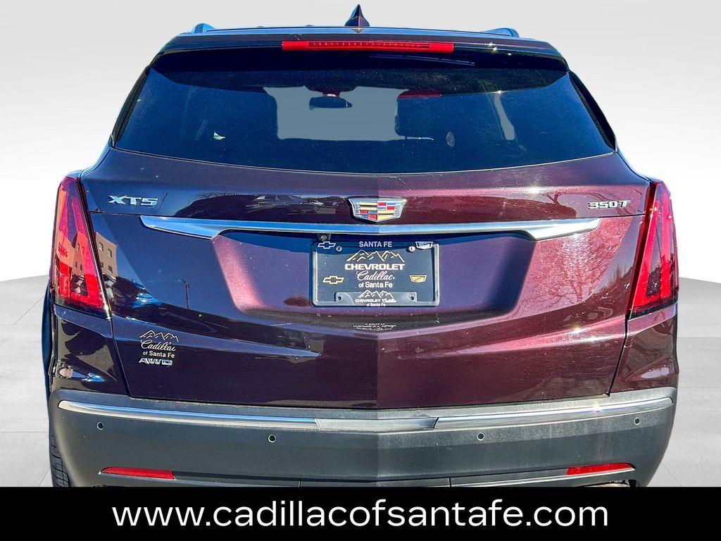used 2021 Cadillac XT5 car, priced at $26,991