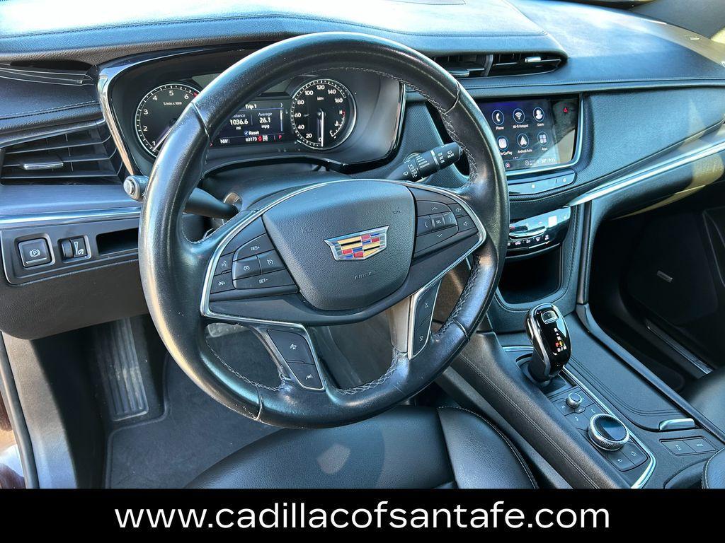 used 2021 Cadillac XT5 car, priced at $26,991