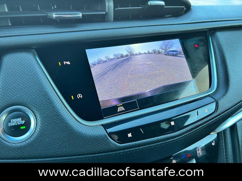 used 2021 Cadillac XT5 car, priced at $26,991