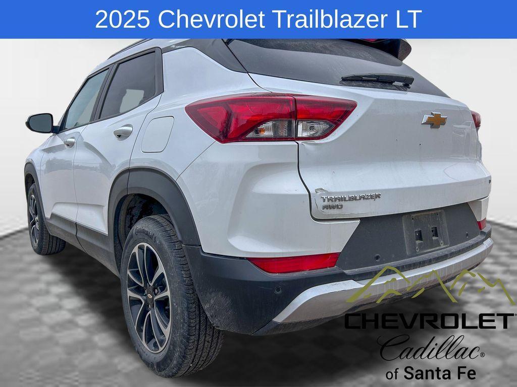 used 2025 Chevrolet TrailBlazer car, priced at $25,988