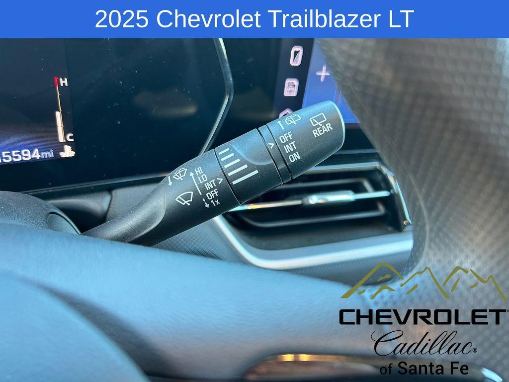 used 2025 Chevrolet TrailBlazer car, priced at $27,988