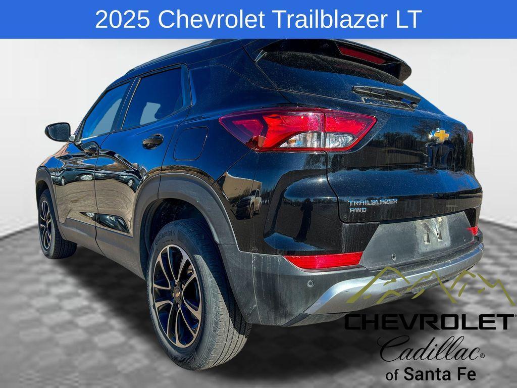 used 2025 Chevrolet TrailBlazer car, priced at $27,988