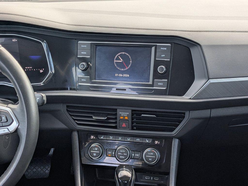 used 2024 Volkswagen Jetta car, priced at $16,822