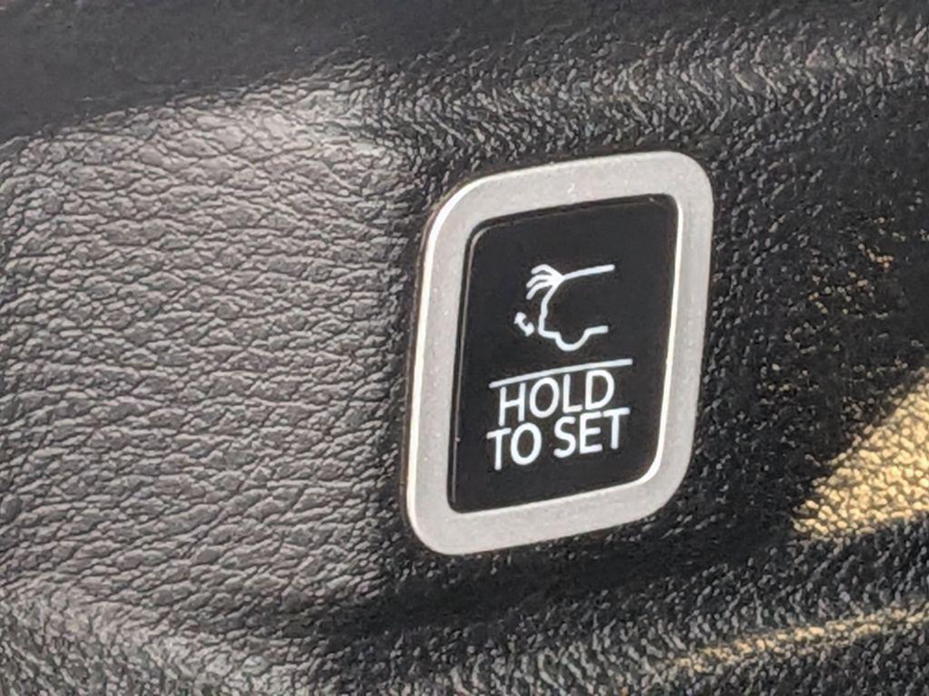 used 2023 Jeep Grand Cherokee L car, priced at $26,134