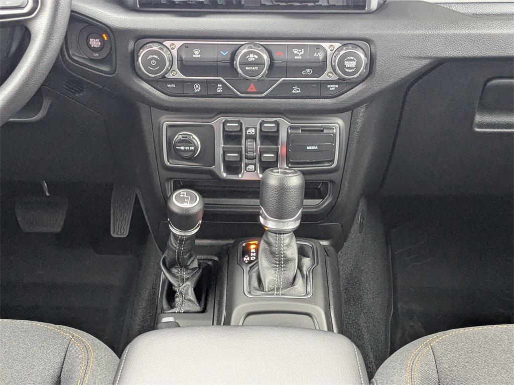 new 2026 Jeep Wrangler car, priced at $38,585