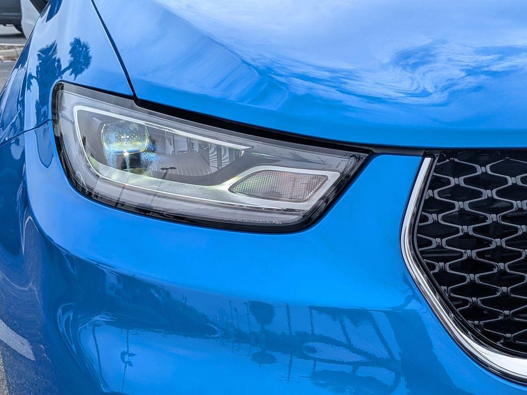 new 2026 Chrysler Pacifica car, priced at $48,640