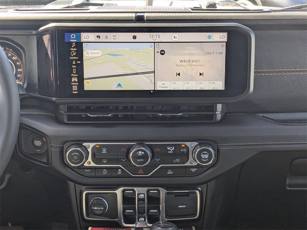 used 2025 Jeep Gladiator car, priced at $42,371