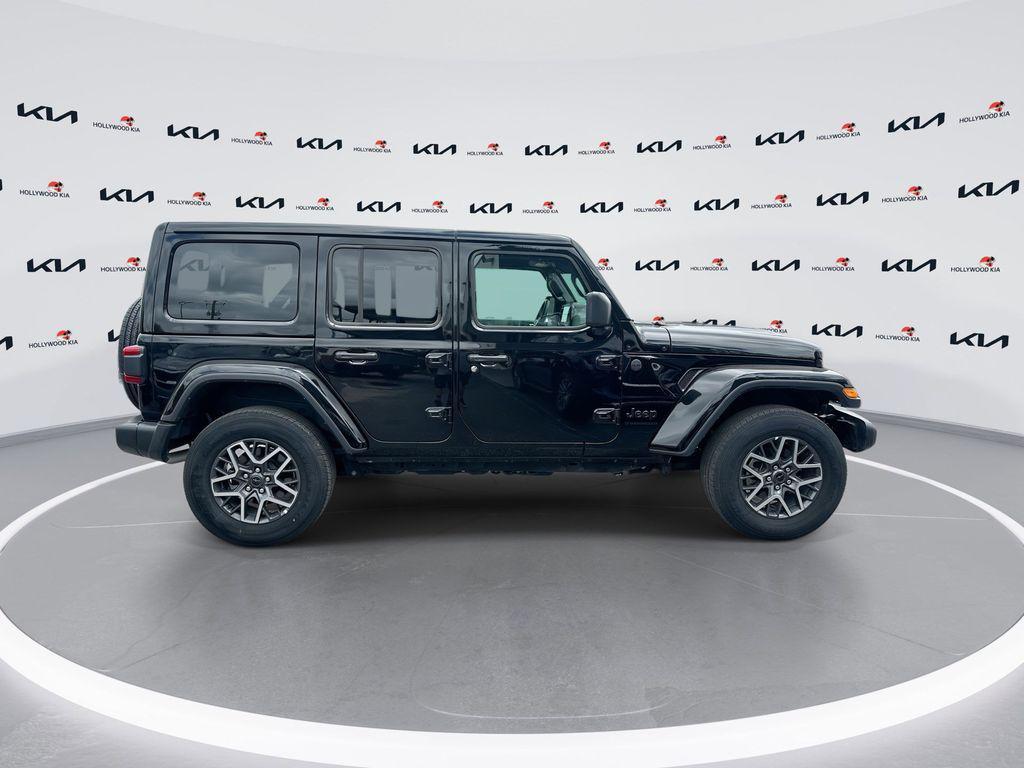 used 2025 Jeep Wrangler car, priced at $36,917