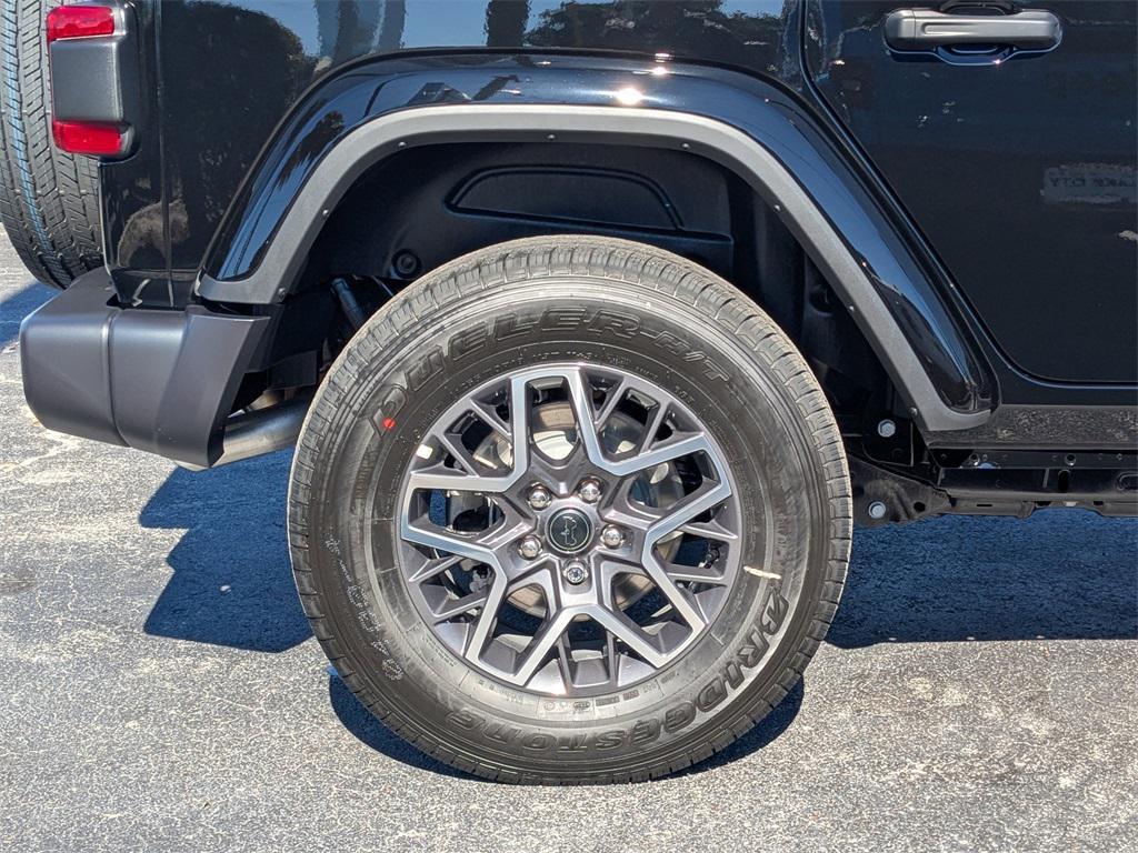 new 2026 Jeep Wrangler car, priced at $51,710