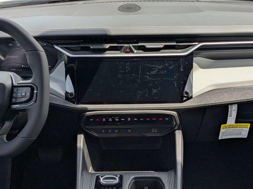 new 2026 Jeep Cherokee car, priced at $39,332