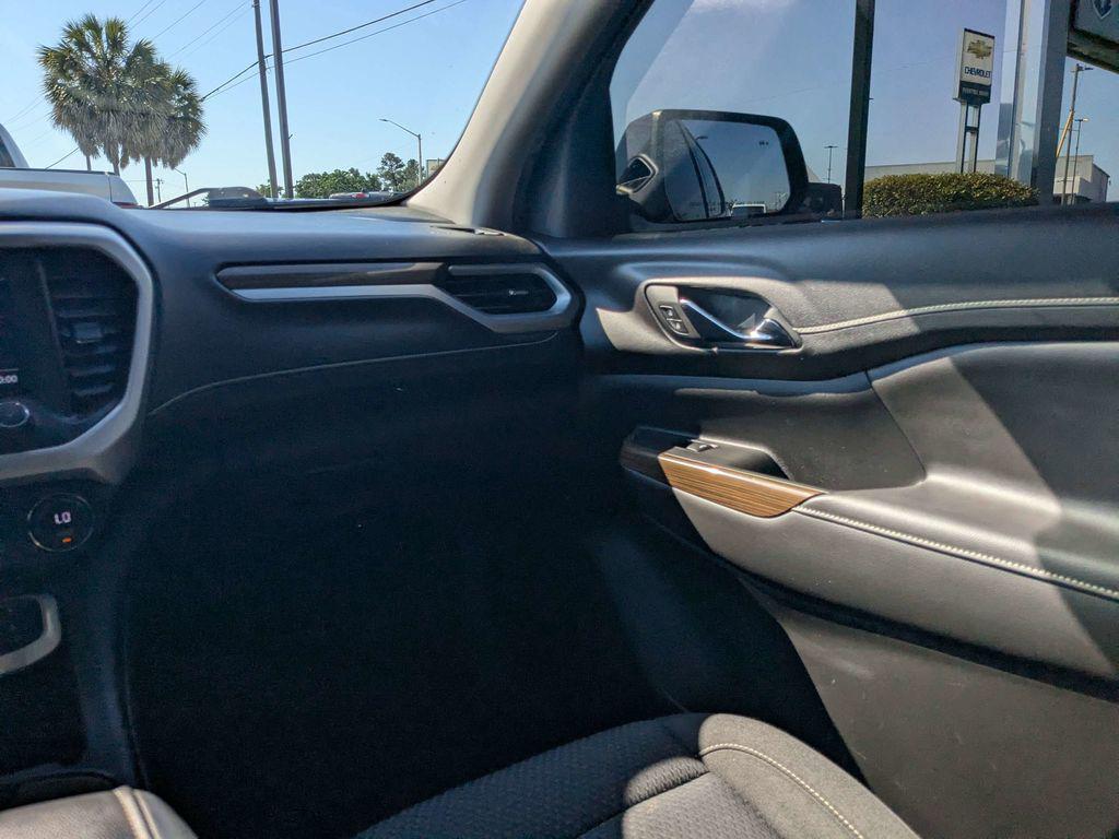 used 2023 GMC Acadia car, priced at $29,608