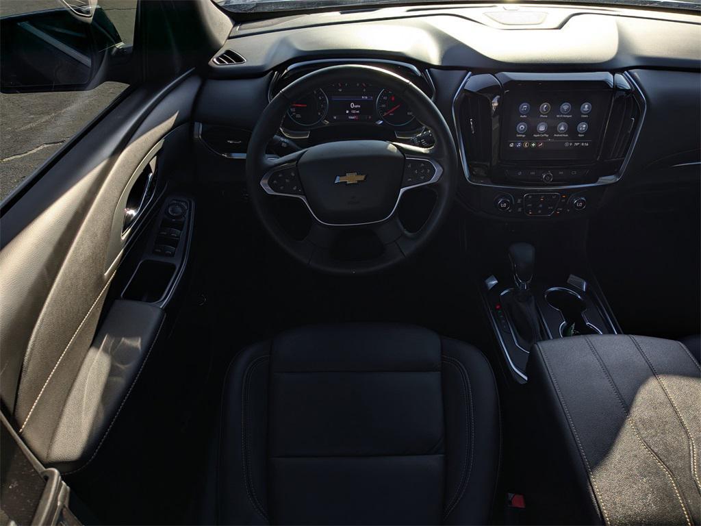 used 2023 Chevrolet Traverse car, priced at $31,000