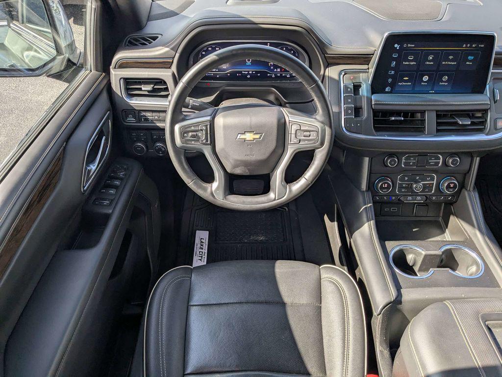 used 2023 Chevrolet Suburban car, priced at $44,802
