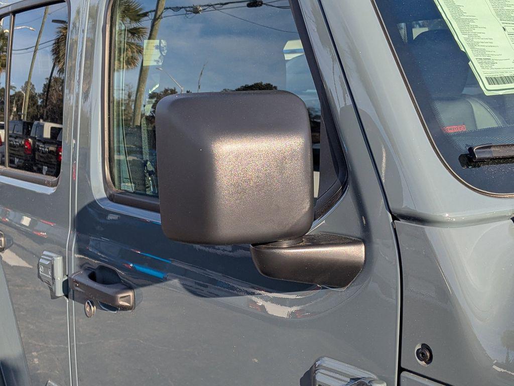 new 2026 Jeep Wrangler car, priced at $60,112