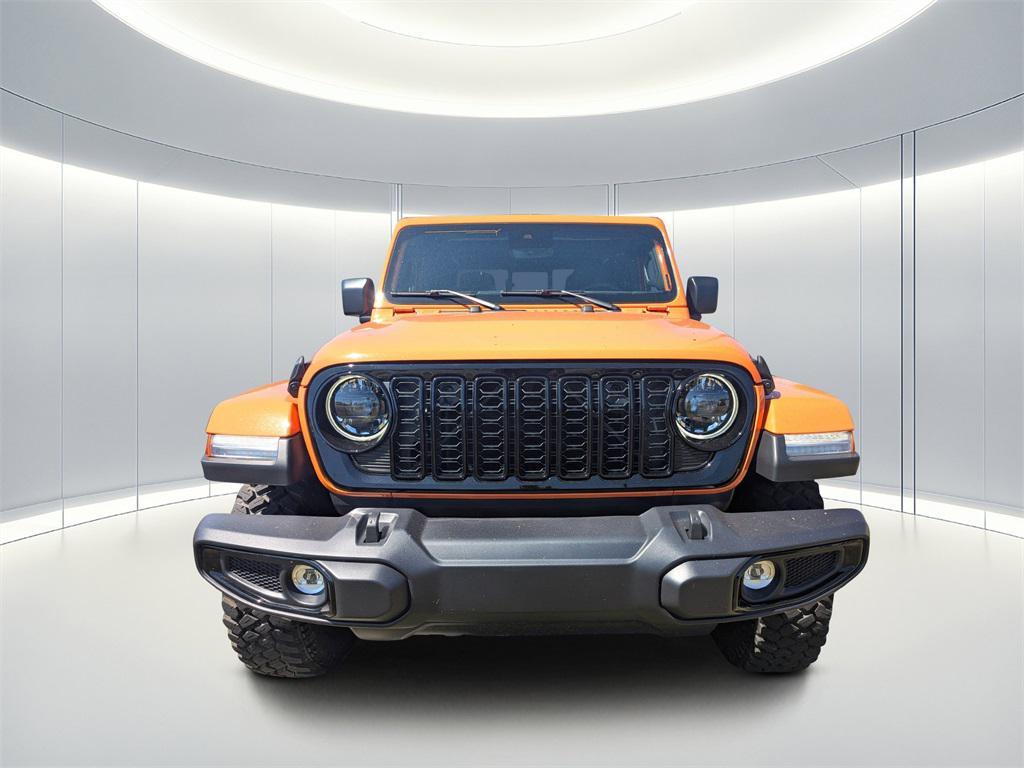 new 2025 Jeep Gladiator car, priced at $45,535
