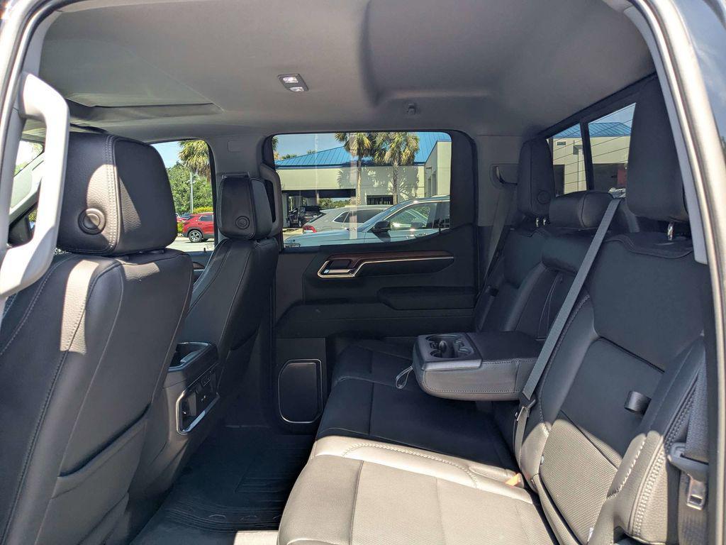 used 2023 GMC Sierra 1500 car, priced at $52,761