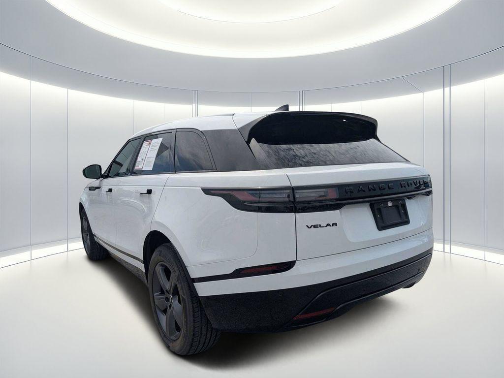Land Rover Range Rover Velar view 6