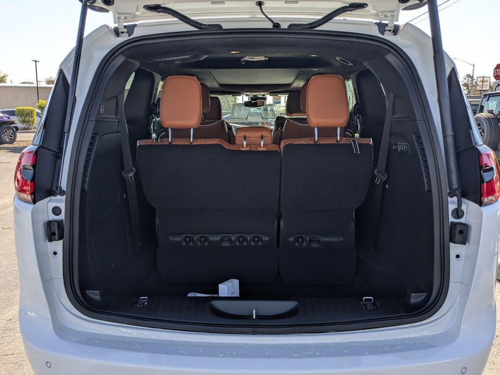 new 2026 Chrysler Pacifica car, priced at $55,046