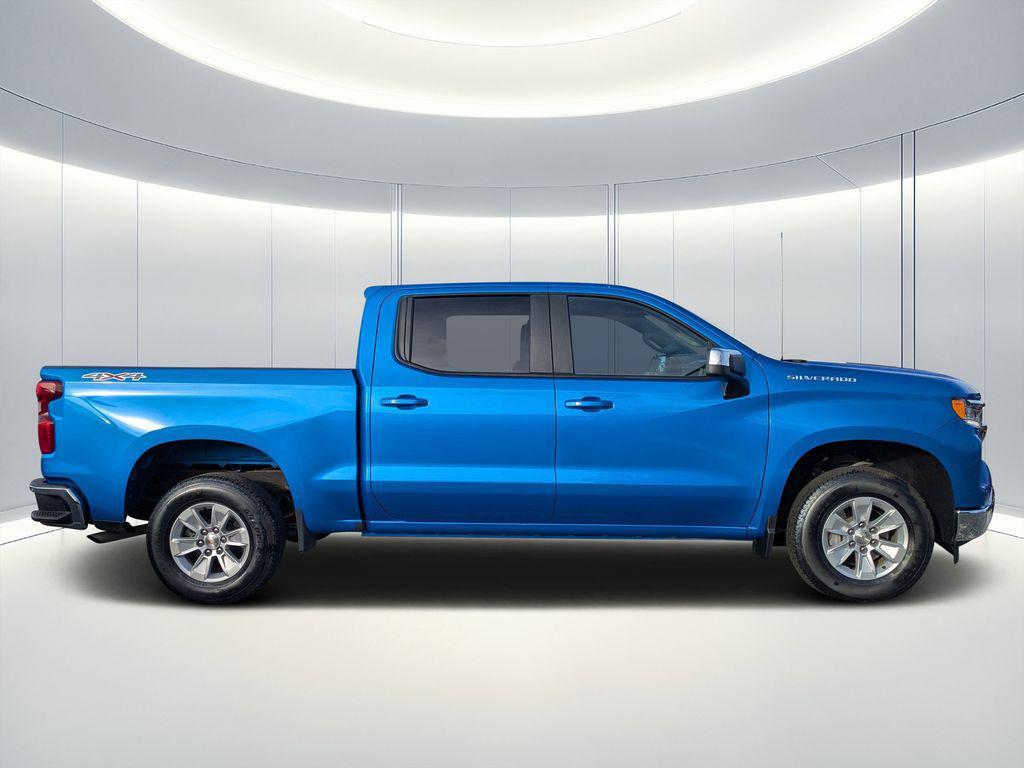 used 2025 Chevrolet Silverado 1500 car, priced at $40,260