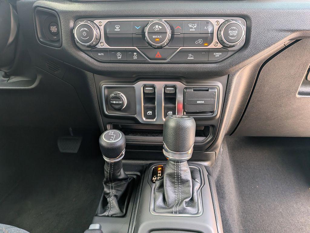 new 2026 Jeep Wrangler car, priced at $34,185