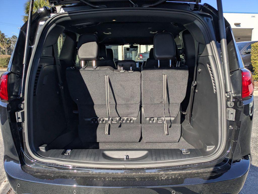 new 2026 Chrysler Voyager car, priced at $36,365