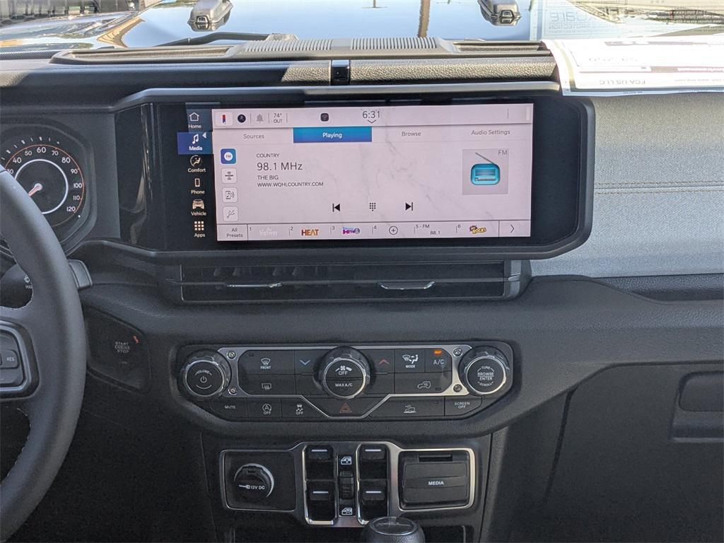 new 2025 Jeep Gladiator car, priced at $36,130