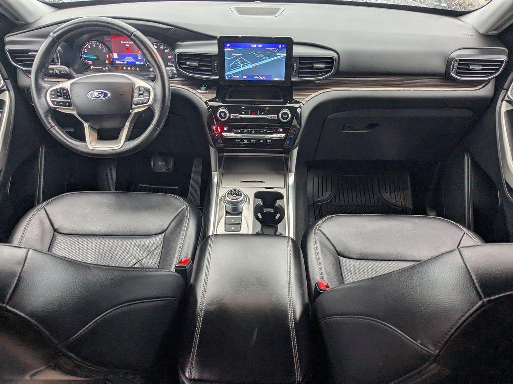 used 2021 Ford Explorer car, priced at $17,242