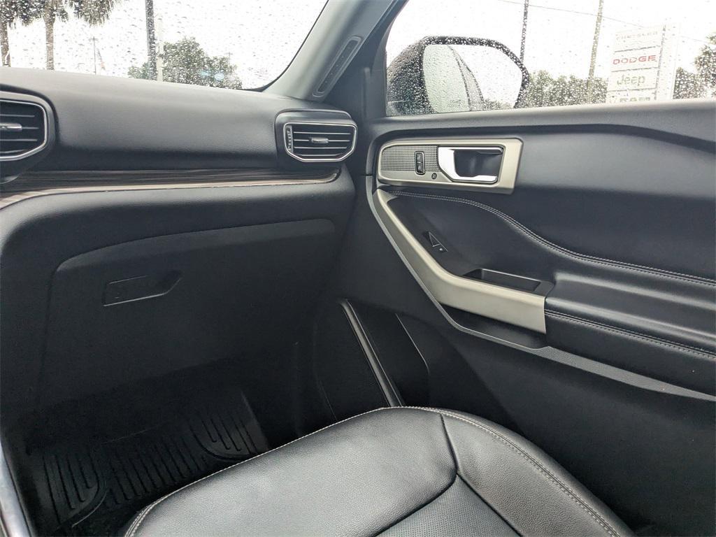 used 2021 Ford Explorer car, priced at $17,440