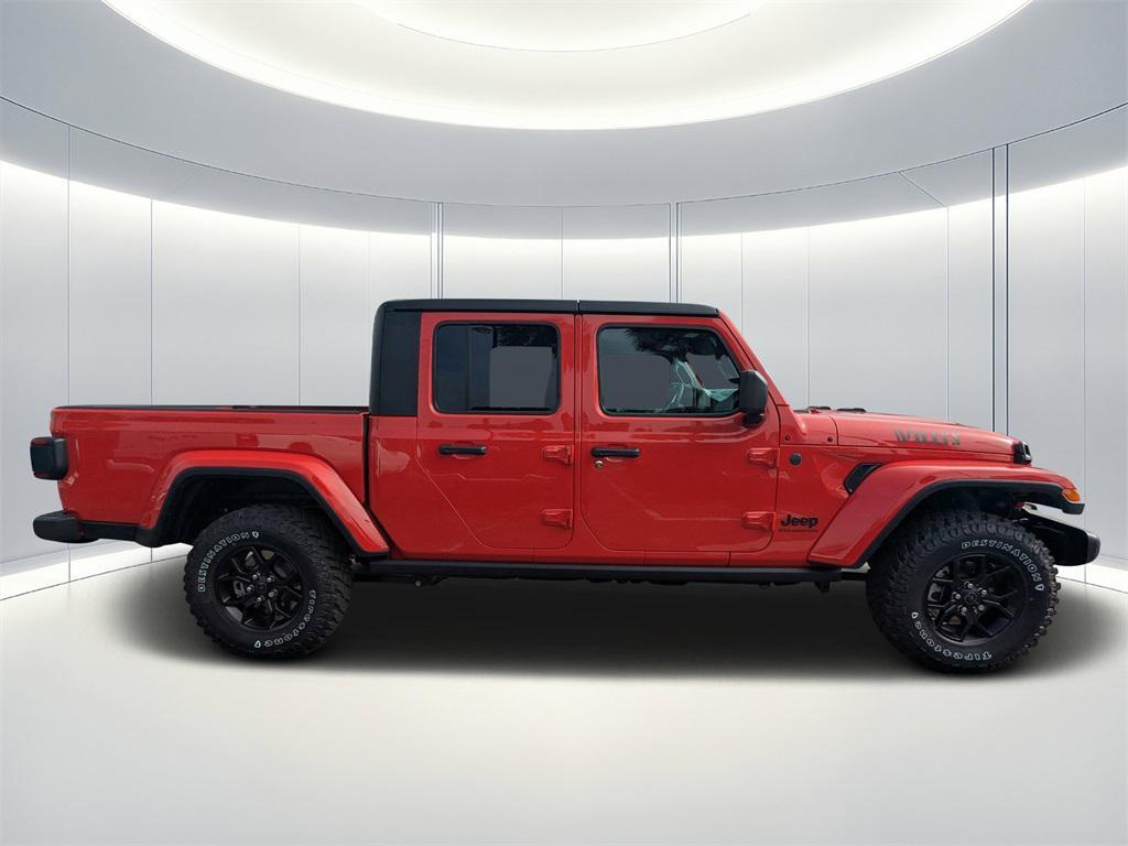 new 2025 Jeep Gladiator car, priced at $41,530