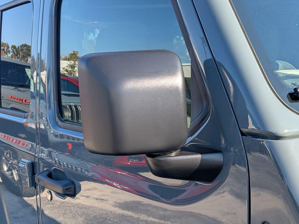 new 2026 Jeep Wrangler car, priced at $41,925