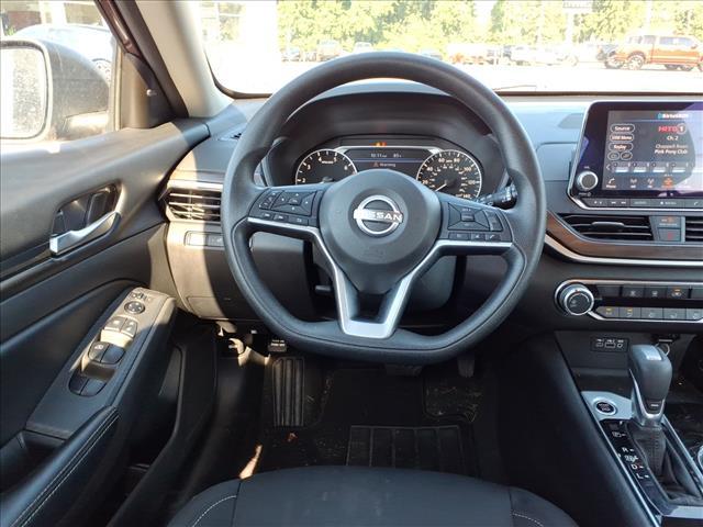 used 2024 Nissan Altima car, priced at $19,886