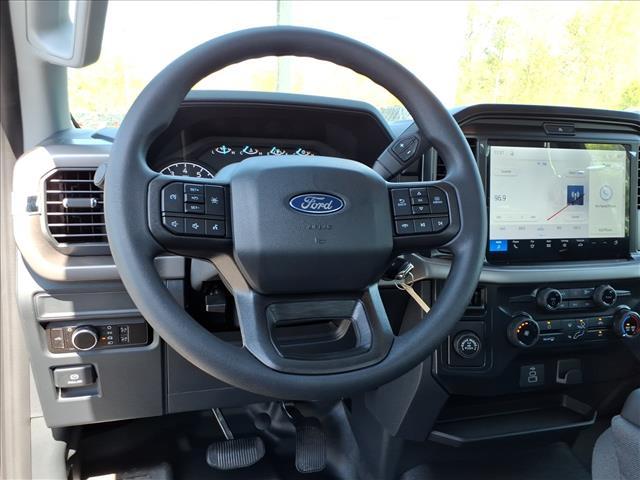 new 2026 Ford F-150 car, priced at $42,025