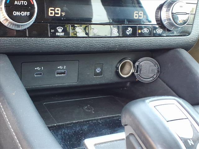 used 2024 Mitsubishi Outlander car, priced at $23,426