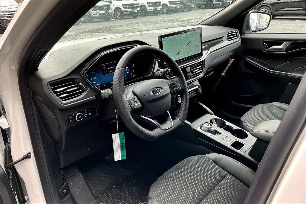 new 2025 Ford Escape car, priced at $33,912