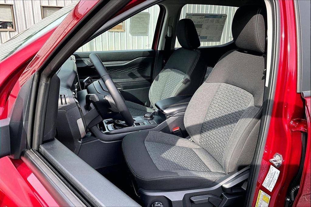 new 2025 Ford Ranger car, priced at $42,190