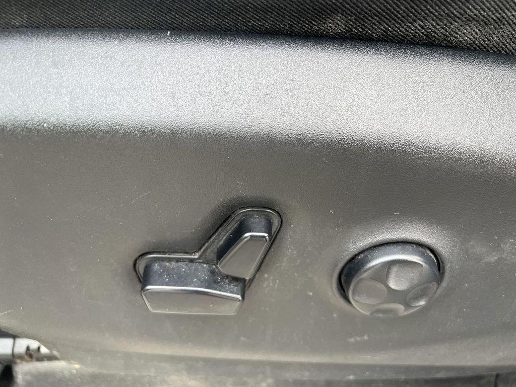 used 2019 Chrysler Pacifica car, priced at $13,990