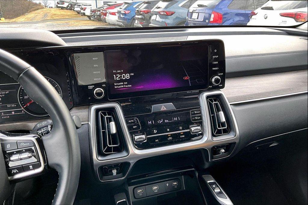 used 2023 Kia Sorento car, priced at $28,974