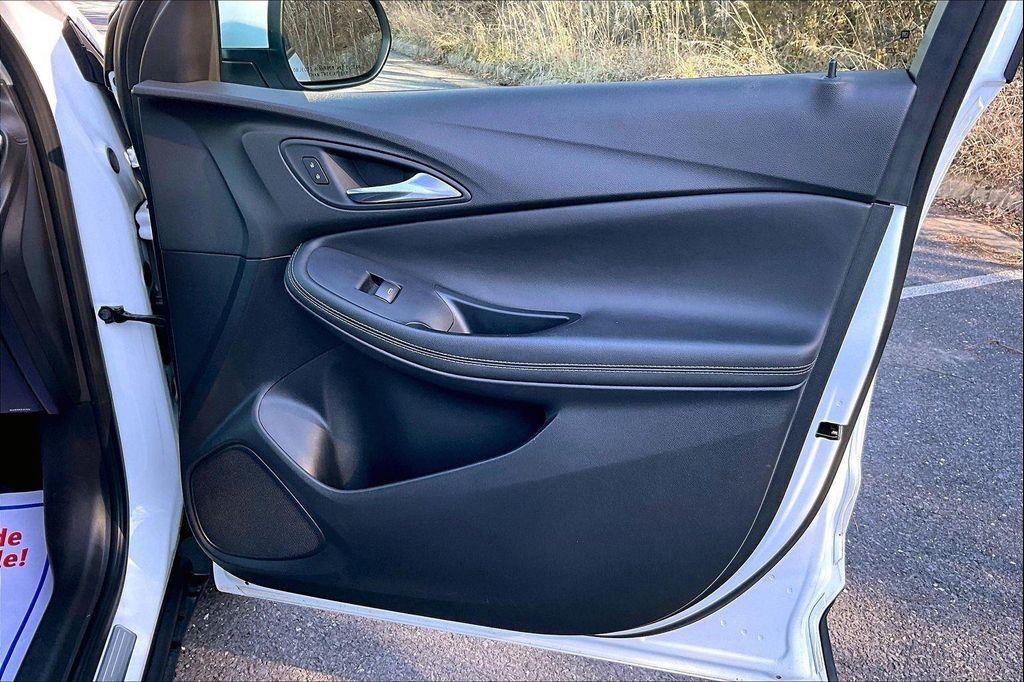 used 2021 Buick Encore GX car, priced at $15,190