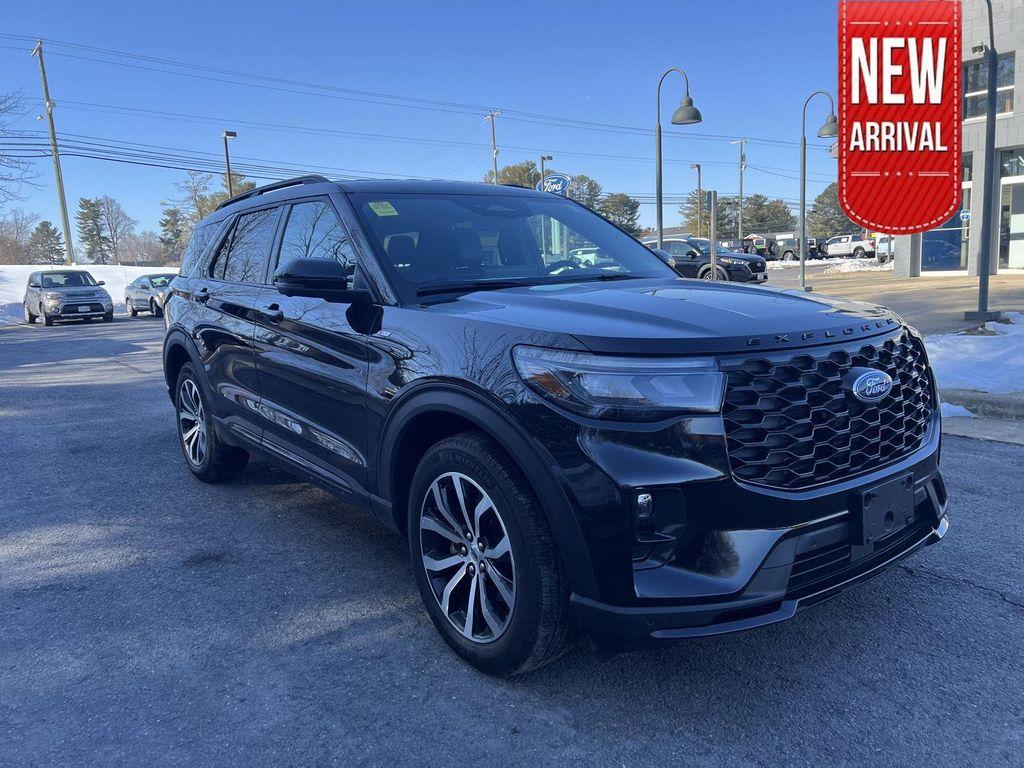 used 2025 Ford Explorer car, priced at $38,811