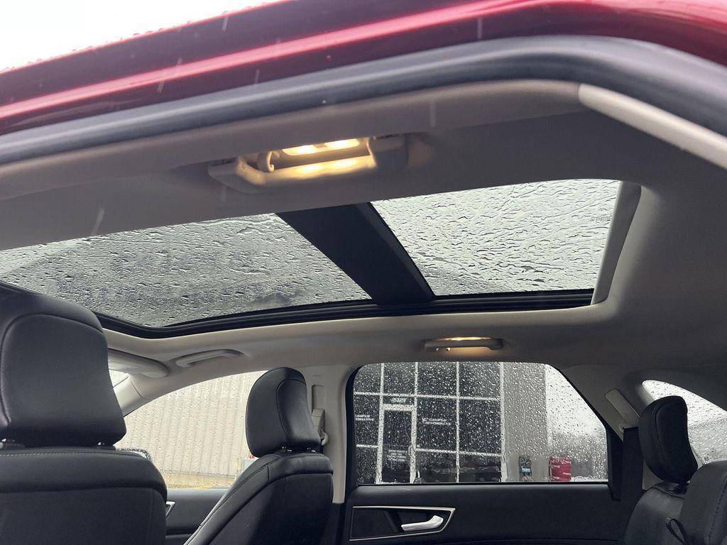 used 2022 Ford Edge car, priced at $26,680