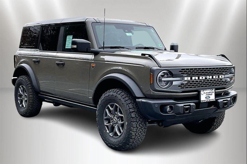 new 2025 Ford Bronco car, priced at $60,820
