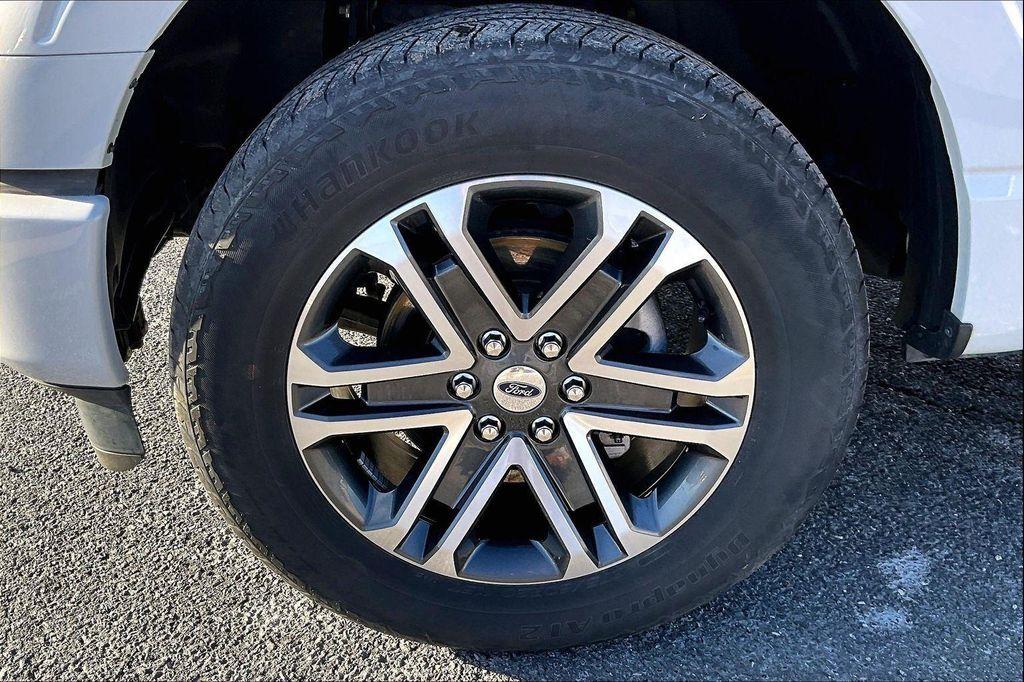 used 2022 Ford F-150 car, priced at $37,282