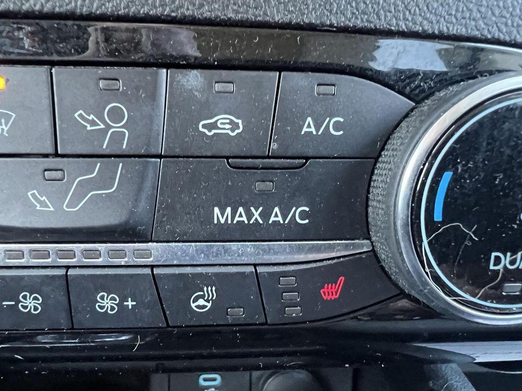 used 2022 Ford Escape car, priced at $21,149