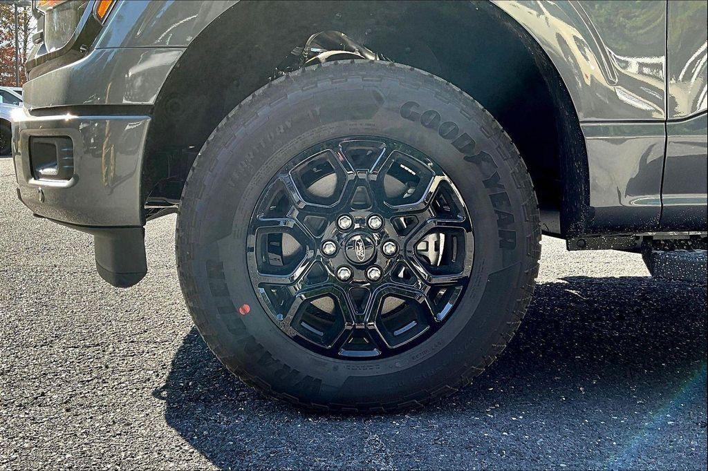 new 2025 Ford F-150 car, priced at $52,852