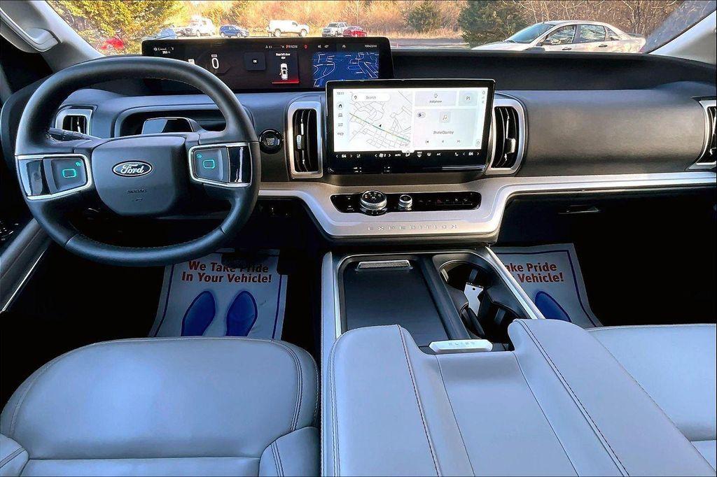 used 2025 Ford Expedition Max car, priced at $64,995